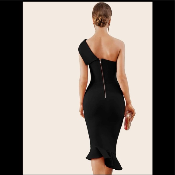 NEW Ruffle Hem One Shoulder Bandage Pencil Dress - Picture 2 of 4